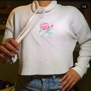 White waffle rose patch long-sleeve